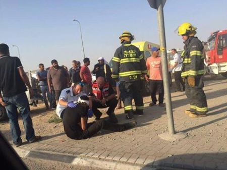 مصرع سيدة عربية واصابة اثنين اخرين بجروح في حادث سير على مفرق عرعرة النقب